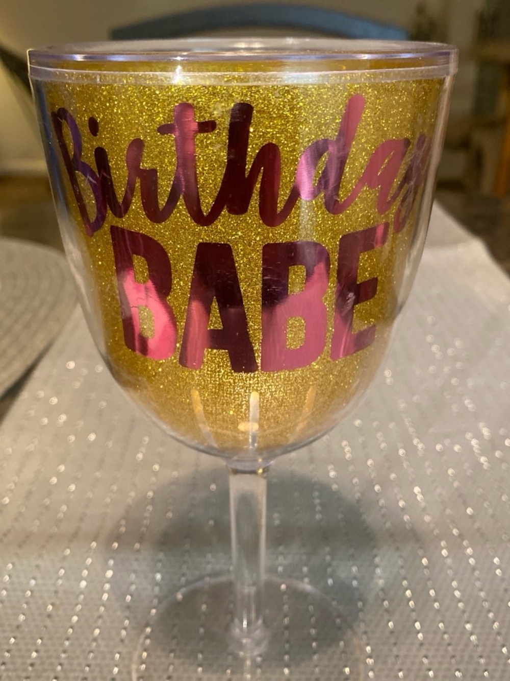 Birthday Babe Glitter Wine Goblet - Pink Text on Gold Glitter